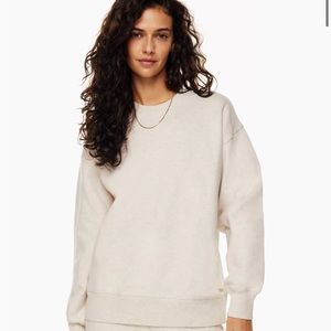 ARITZIA TNA Boyfriend Crewneck AND High Waisted Shorts in Heather Oatmeal
